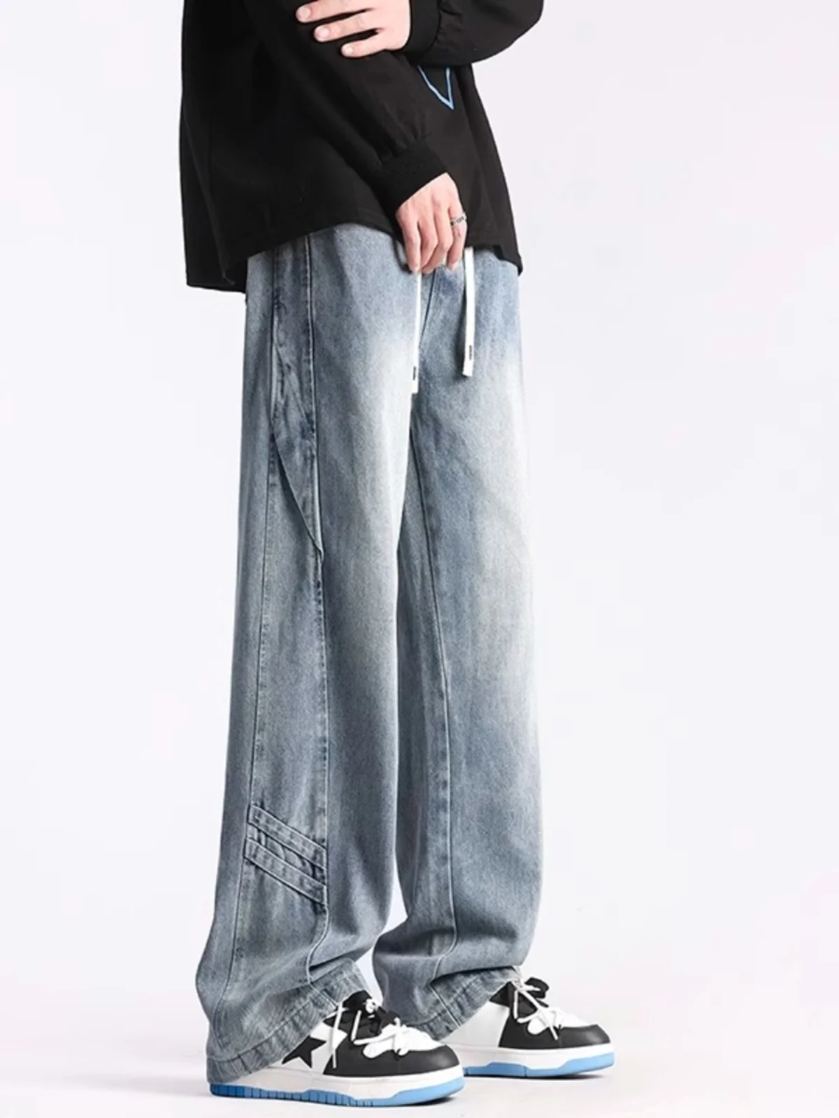 Мужские джинсы в американском ретро-стиле, свободные повседневные прямые брюки, летние трендовые, в уличном стиле, для подростков, длинные брюки
Мужские джинсы в американском ретро-стиле, свободные повседневные прямые брюки, летние трендовые, в уличном стиле, для подростков, длинные брюки