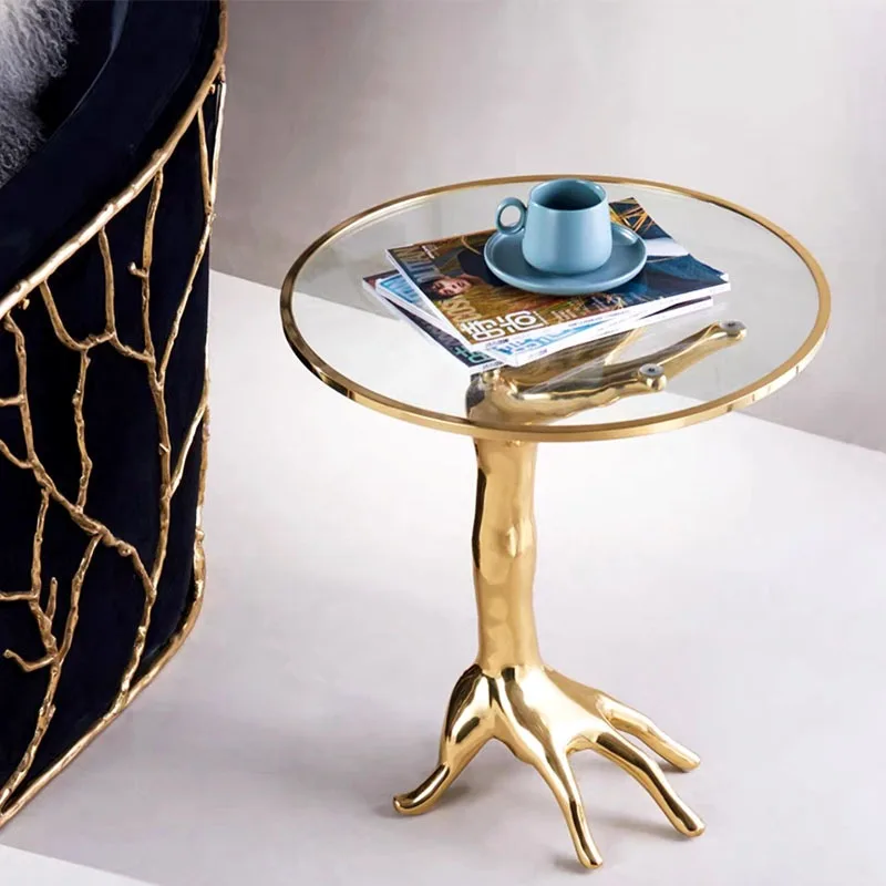 Light luxury fiberglass edge few hand-shaped personalized creative designer tempered glass small round table living room
Light luxury fiberglass edge few hand-shaped personalized creative designer tempered glass small round table living room
