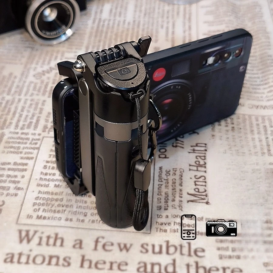 New mobile phone camera aid multi-function selfie stick tripod three-in-one retractable travel selfie photo artifact
New mobile phone camera aid multi-function selfie stick tripod three-in-one retractable travel selfie photo artifact