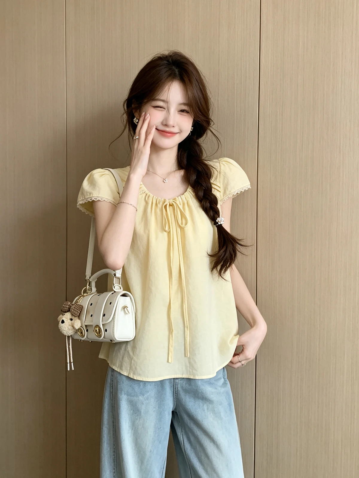 Yellow round Neck Shirt Women's Summer New Style Knot Tied Lace Trimmed Small Flying Sleeve Top Sweet Style Loose Fit
Yellow round Neck Shirt Women's Summer New Style Knot Tied Lace Trimmed Small Flying Sleeve Top Sweet Style Loose Fit