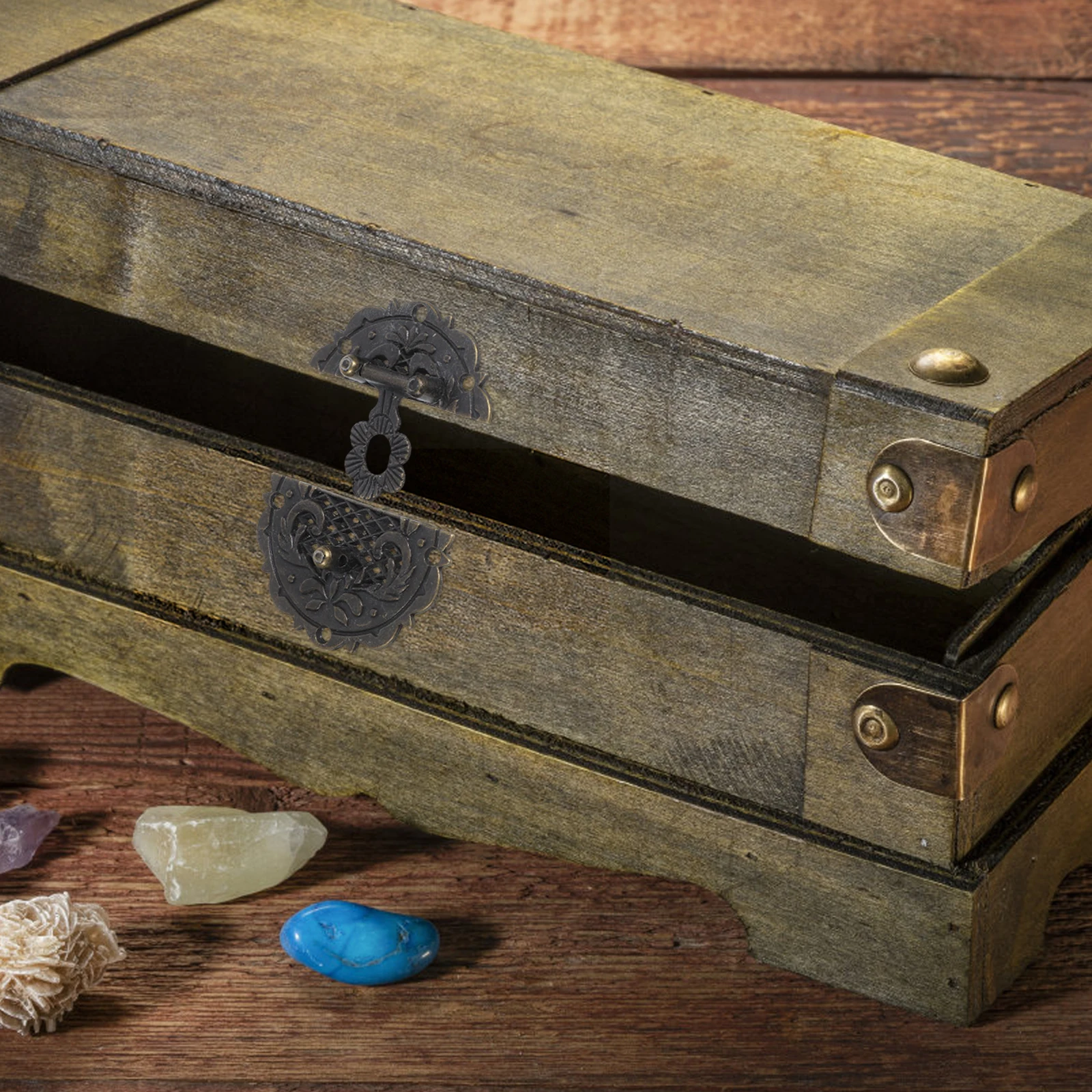 Retro Wooden Box Jewelry Books Crafts Latch Lace Style Iron Hasp Zinc Alloy Cabinet Decorative Lock
Retro Wooden Box Jewelry Books Crafts Latch Lace Style Iron Hasp Zinc Alloy Cabinet Decorative Lock