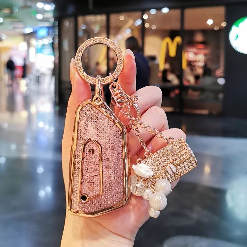 Suitable for Volkswagen keycase viloran Passat CC Magotan Variant keycover keyshell keychain 23 models female car shell buckle
Suitable for Volkswagen keycase viloran Passat CC Magotan Variant keycover keyshell keychain 23 models female car shell buckle
