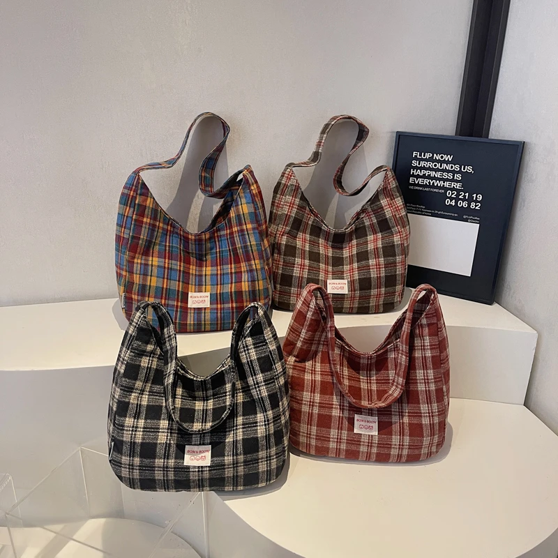 Stylish Checkered Hobo Bag | Retro Plaid Crossbody Bag | Lightweight Canvas | For Women Daily/Date | 2025 Fashion Trend
Stylish Checkered Hobo Bag | Retro Plaid Crossbody Bag | Lightweight Canvas | For Women Daily/Date | 2025 Fashion Trend