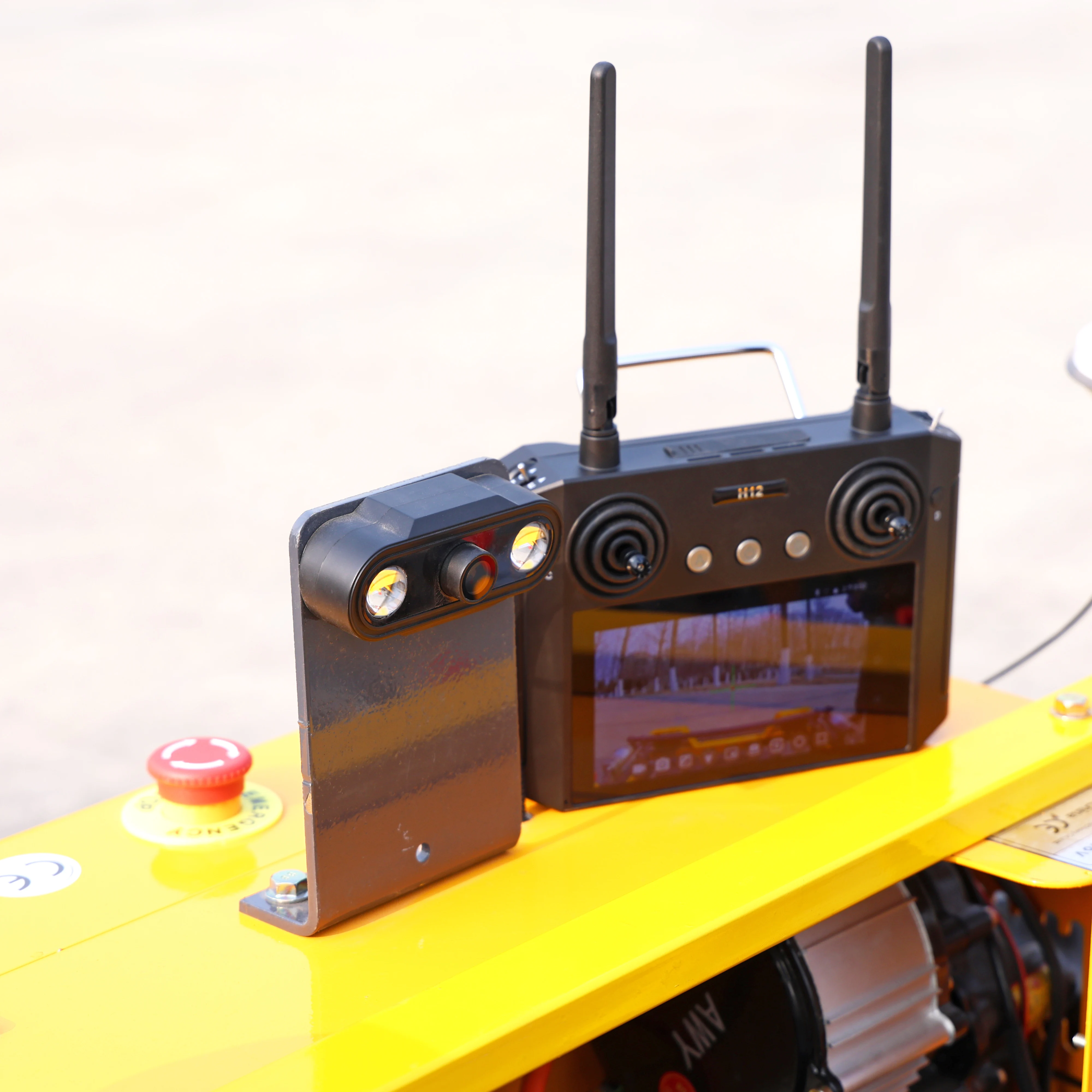 Индивидуальная оптовая продажа с фабрики, новый продукт, газонокосилка, робот, самоходный пульт дистанционного управления, четырехтактная газонокосилка для сада
Индивидуальная оптовая продажа с фабрики, новый продукт, газонокосилка, робот, самоходный пульт дистанционного управления, четырехтактная газонокосилка для сада