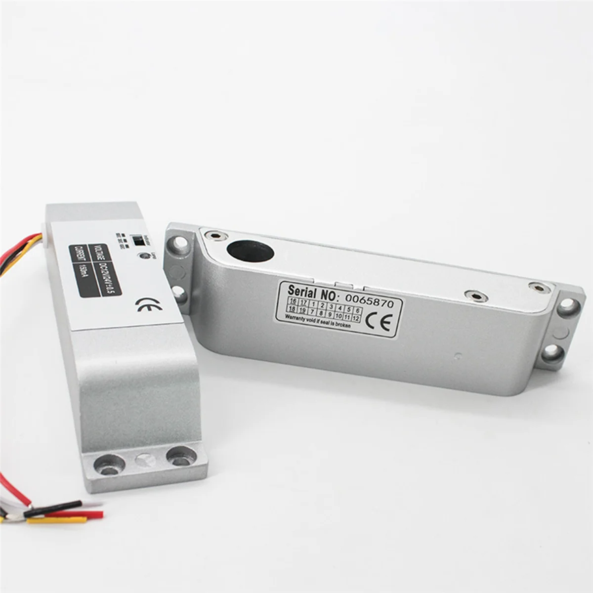 НОВЫЙ 3X электрический 4-проводной DC12V электронные врезные замки деревянный дверной замок Lron дверной замок
НОВЫЙ 3X электрический 4-проводной DC12V электронные врезные замки деревянный дверной замок Lron дверной замок