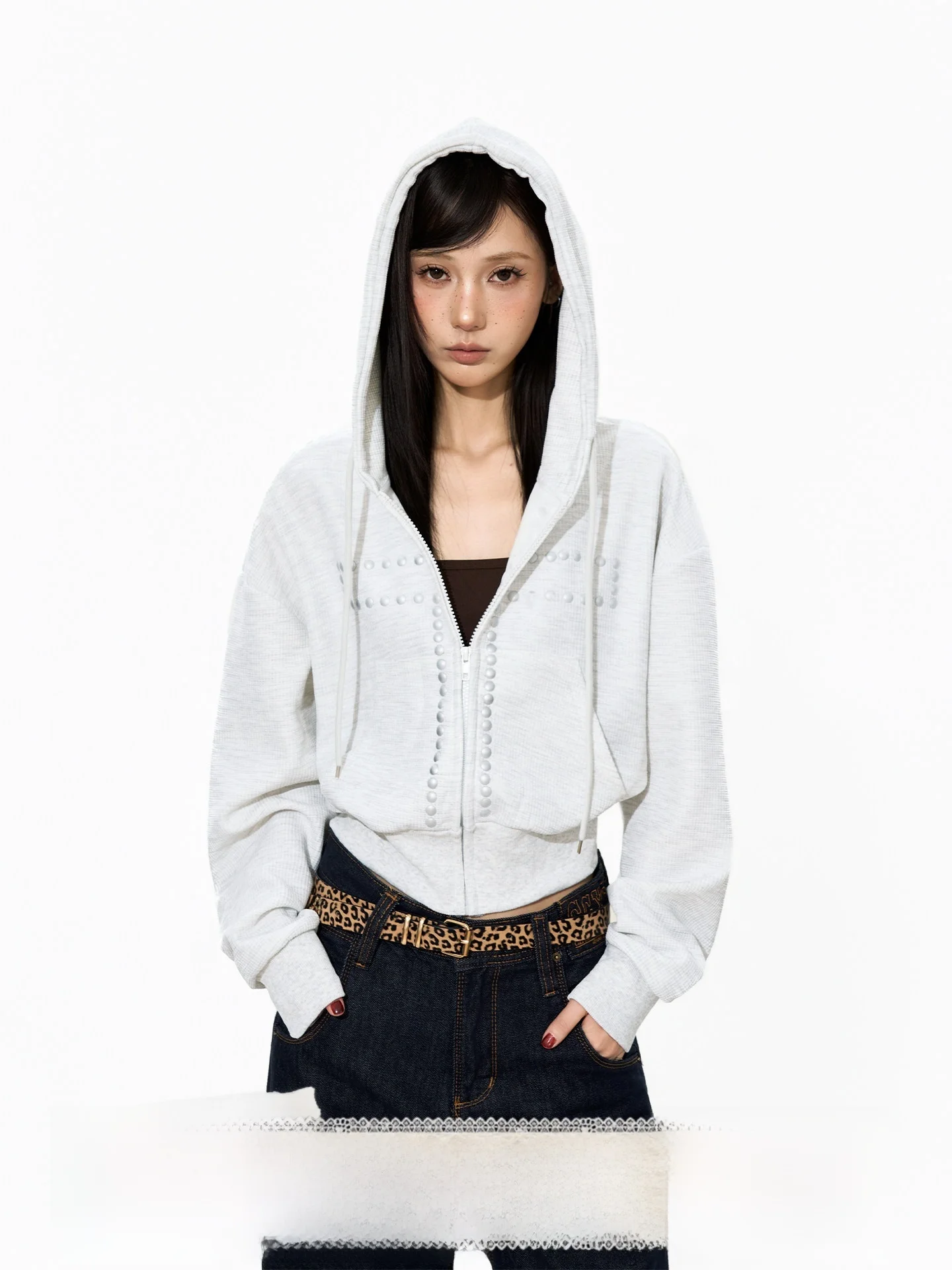S3T5 Grey Belted Short Hoodie Women's Slim Fit American Style Spicy Girl Rivet Embellished Open Cardigan Outerwear Trendy
S3T5 Grey Belted Short Hoodie Women's Slim Fit American Style Spicy Girl Rivet Embellished Open Cardigan Outerwear Trendy