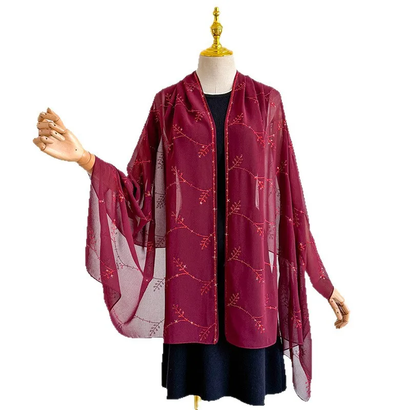Luxury Leaf Poncho Solid Color Chiffon Cloak Long Scarf Hot Diamond Scarf Baotou Scarf Women's Shawl Cape P2
Luxury Leaf Poncho Solid Color Chiffon Cloak Long Scarf Hot Diamond Scarf Baotou Scarf Women's Shawl Cape P2