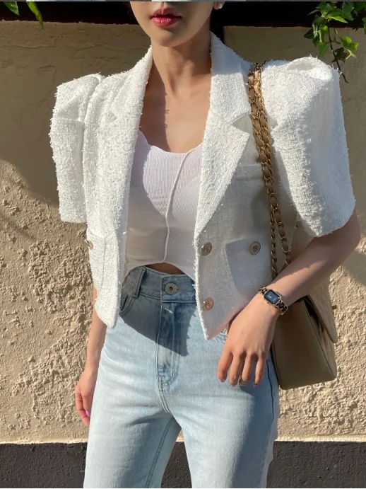 Elegant Ladylike Bubble Sleeve Woolen Suit Jacket Women's Fashion Korean Style Short Outerwear Casual All-Match Pure Color
Elegant Ladylike Bubble Sleeve Woolen Suit Jacket Women's Fashion Korean Style Short Outerwear Casual All-Match Pure Color