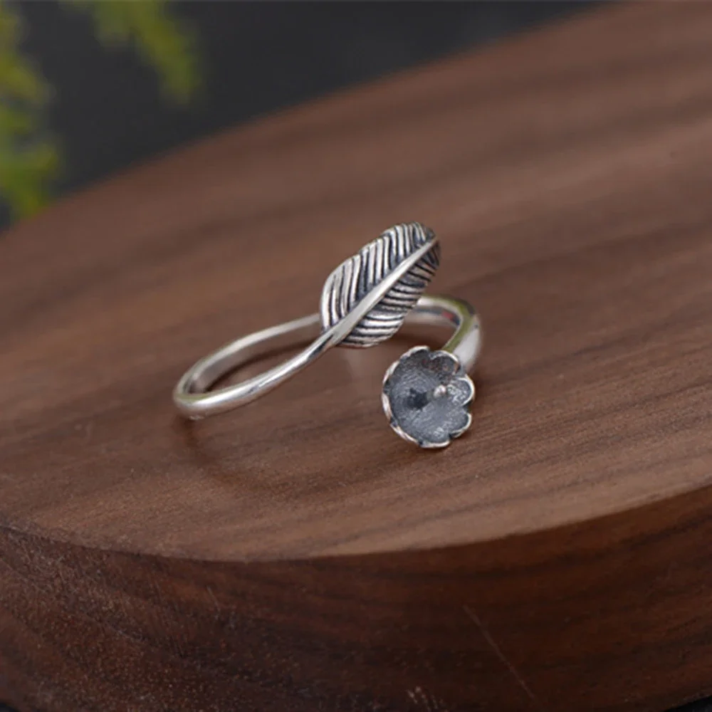Joanlyn Adjustable Ring Blank for 6-10mm Round Beads/Pearls Thai Sterling Silver Ring Setting Ring Base with a Pin R937B
Joanlyn Adjustable Ring Blank for 6-10mm Round Beads/Pearls Thai Sterling Silver Ring Setting Ring Base with a Pin R937B