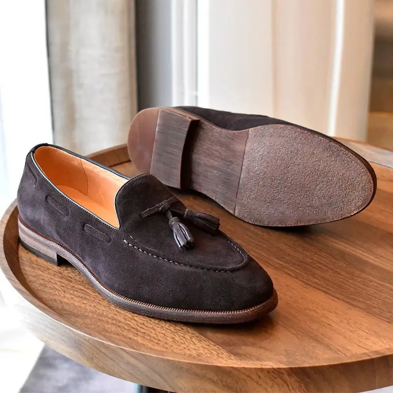 Winter Men's Slip-On Loers Faionable Briti Sle Casual Leather oes round Toe Low Heel Daily Wear Comfortable Breathable
Winter Men's Slip-On Loers Faionable Briti Sle Casual Leather oes round Toe Low Heel Daily Wear Comfortable Breathable