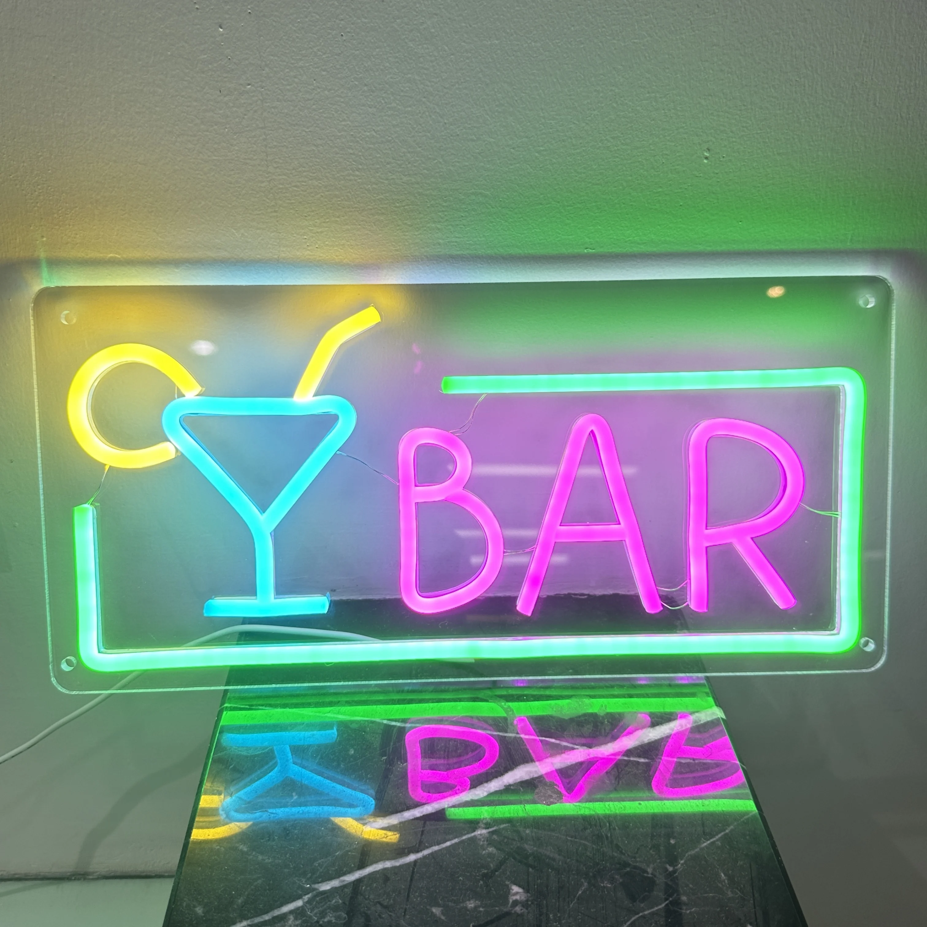 LED Cocktails Neon BAR USB Powered Neon Signs Night Light 3D Wall Art Bedroom Living Room Decor Lamp Signs
LED Cocktails Neon BAR USB Powered Neon Signs Night Light 3D Wall Art Bedroom Living Room Decor Lamp Signs
