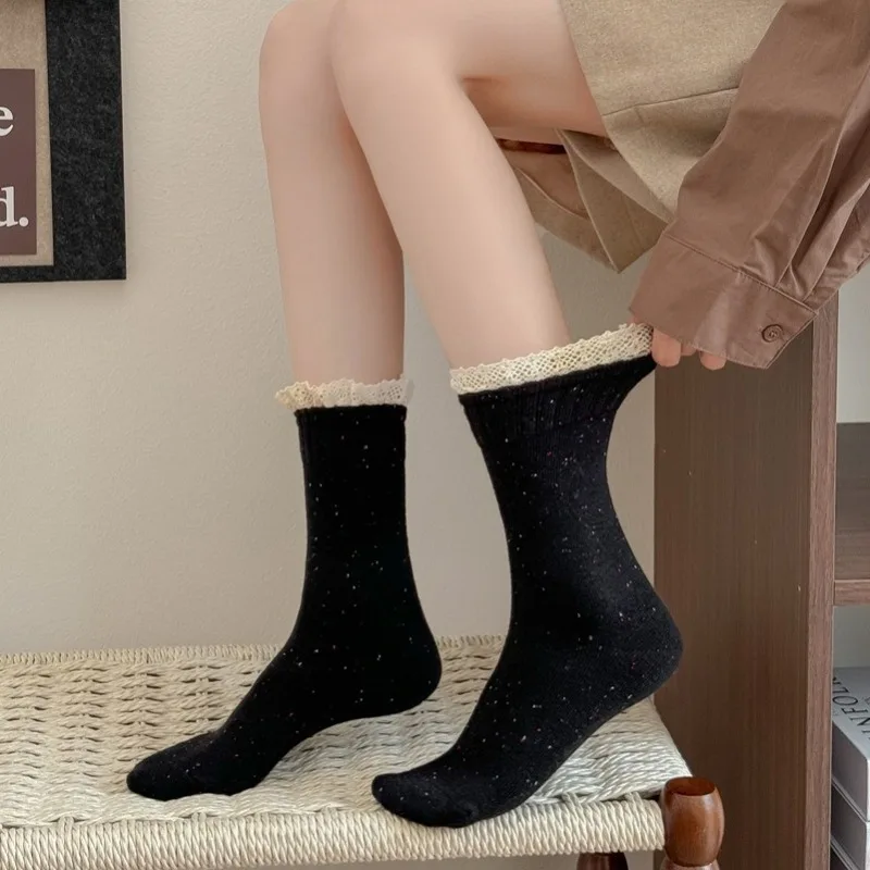 Spring Autumn Lace Ruffle Women Socks Japanese Vintage Middle Tube Lace Socks Women Korean Harajuku Casual High Long Socks
Spring Autumn Lace Ruffle Women Socks Japanese Vintage Middle Tube Lace Socks Women Korean Harajuku Casual High Long Socks
