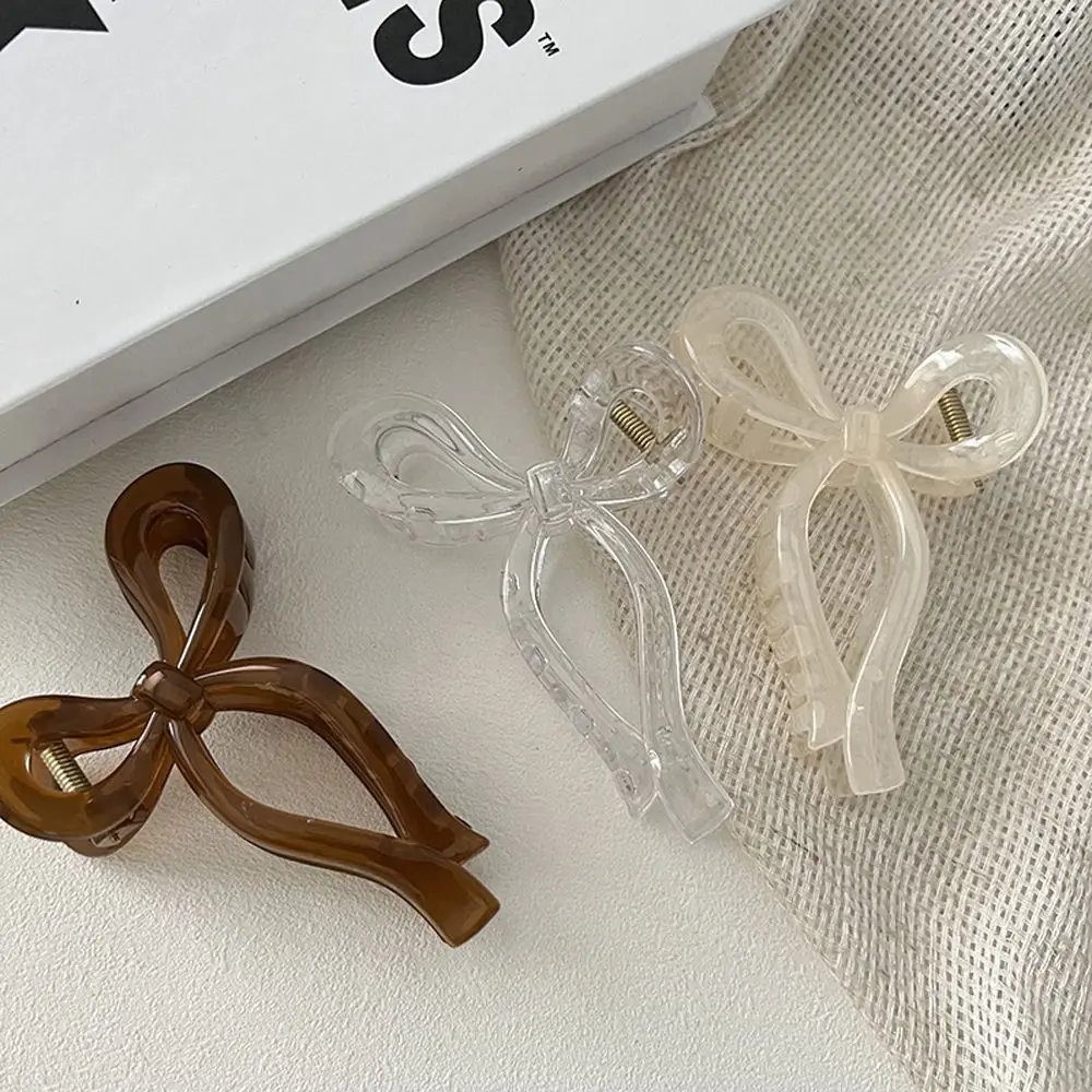 French Large Luxury Elegant Kont Shape Fashion Korean Style Hair Claw Headwear Female Hair Claw Shark Clip
French Large Luxury Elegant Kont Shape Fashion Korean Style Hair Claw Headwear Female Hair Claw Shark Clip