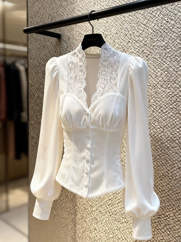 French Style Slim Fit Velvet Shirt Women's Lace Patchwork Waistcinched Single Buttoned Top Elegant Autumn Winter New Arrival
French Style Slim Fit Velvet Shirt Women's Lace Patchwork Waistcinched Single Buttoned Top Elegant Autumn Winter New Arrival