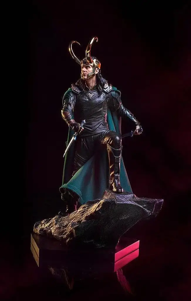 Avengers: Ragnarok Loki 1/10 Battle Scene Statue Model Boxed Figure
Avengers: Ragnarok Loki 1/10 Battle Scene Statue Model Boxed Figure