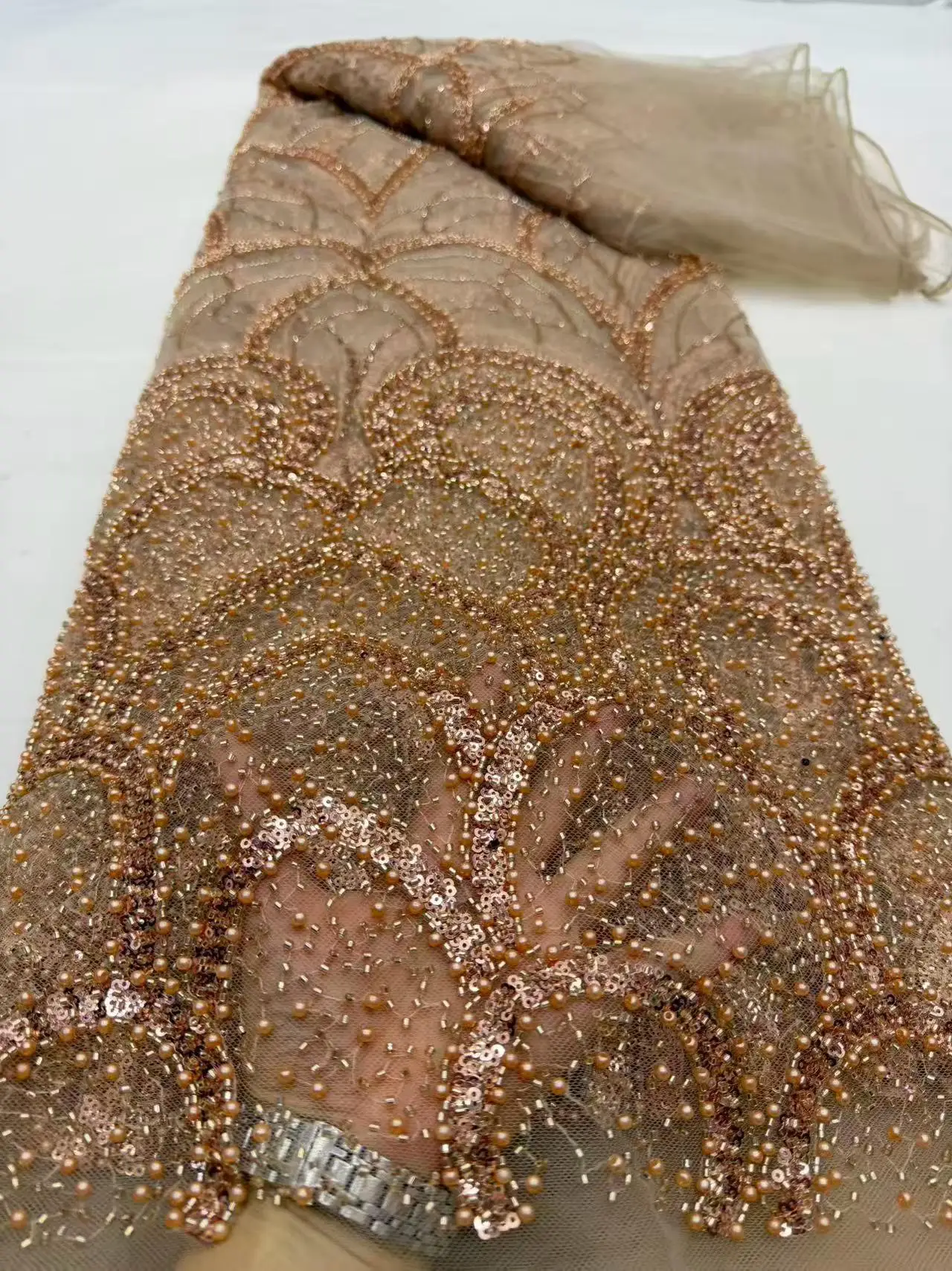 Luxury 5 Yards African Groom Beaded Lace Fabric High Quality French Nigerian Sequin Lace Fabric for Bridal Wedding Party Dress
Luxury 5 Yards African Groom Beaded Lace Fabric High Quality French Nigerian Sequin Lace Fabric for Bridal Wedding Party Dress