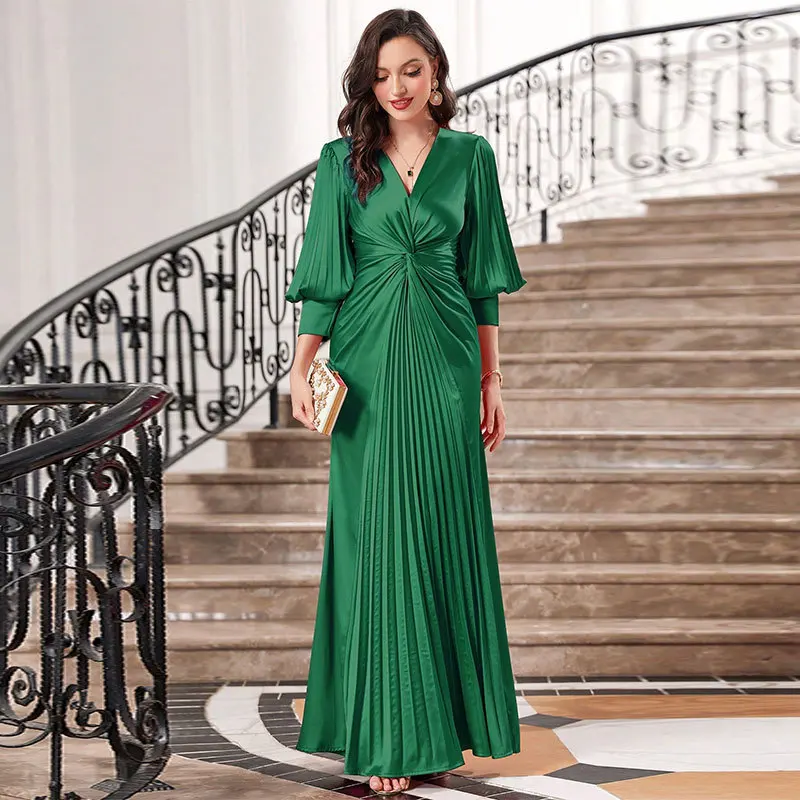 Evening dress, green European and American V-neck mermaid sexy and elegant formal dance party dress, new simple temperament high
Evening dress, green European and American V-neck mermaid sexy and elegant formal dance party dress, new simple temperament high