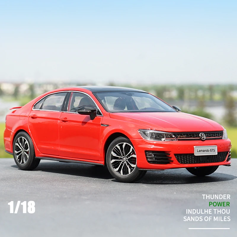 Литая модель автомобиля 1:18 Lamando GTS Sport, коллекционная металлическая игрушка
Литая модель автомобиля 1:18 Lamando GTS Sport, коллекционная металлическая игрушка
