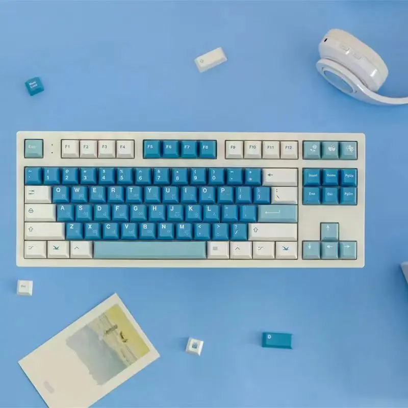 GMK sea mist love letter keycap 129 keys PBT original highly sublimated keycap suitable for ciy68 mechanical keyboard
GMK sea mist love letter keycap 129 keys PBT original highly sublimated keycap suitable for ciy68 mechanical keyboard
