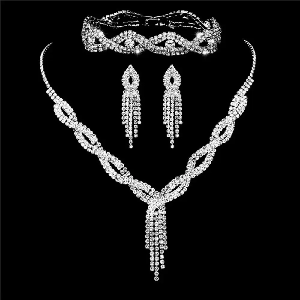 Rhinestone Tassel Women's Jewelry Set Zircon Bracelet V-Necklace Wedding Bridal Accessories Water Drop Pendant Earrings
Rhinestone Tassel Women's Jewelry Set Zircon Bracelet V-Necklace Wedding Bridal Accessories Water Drop Pendant Earrings