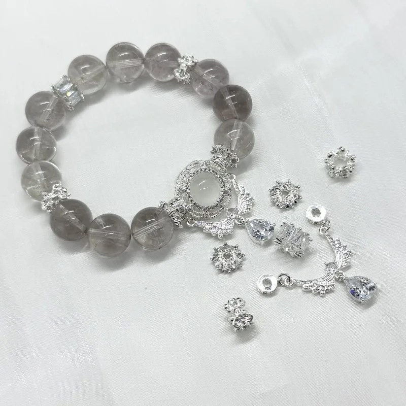 Copper Alloy Crystal DIY Jewelry Accories High Color Retention Ins Sle Running Sugar Cube Separator for Bracelets
Copper Alloy Crystal DIY Jewelry Accories High Color Retention Ins Sle Running Sugar Cube Separator for Bracelets