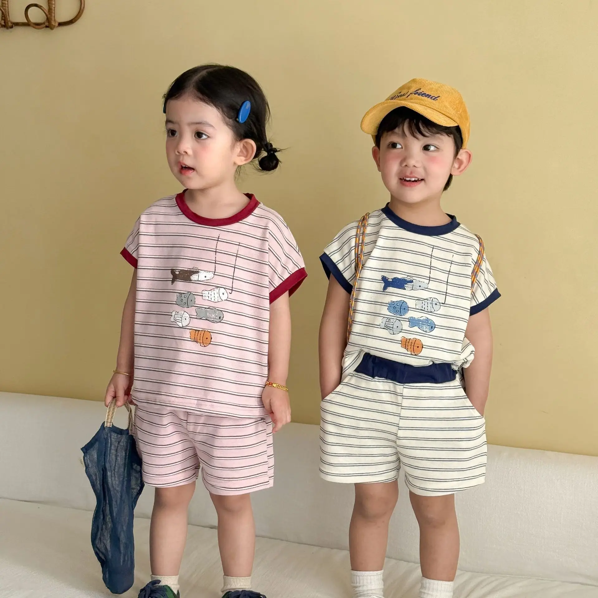 2026 Summer New Children Short Sleeve Casual Clothes Set Boys Girls T Shirts + Shorts Two-piece Set Kids Sport Suit Baby Outfits
2026 Summer New Children Short Sleeve Casual Clothes Set Boys Girls T Shirts + Shorts Two-piece Set Kids Sport Suit Baby Outfits