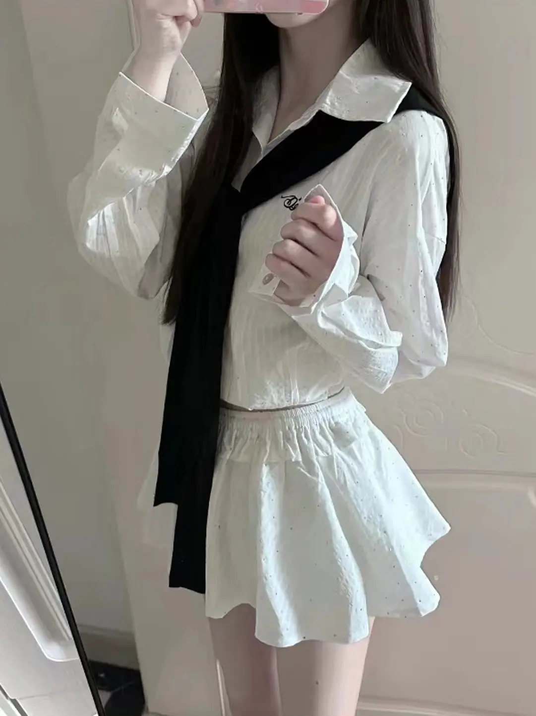 Chic Pure Desire Women's Long Sleeve Shirt And Short Skirt Set Spring Summer New Style Slimming Versatile Fashionable Adult D...
Chic Pure Desire Women's Long Sleeve Shirt And Short Skirt Set Spring Summer New Style Slimming Versatile Fashionable Adult D...