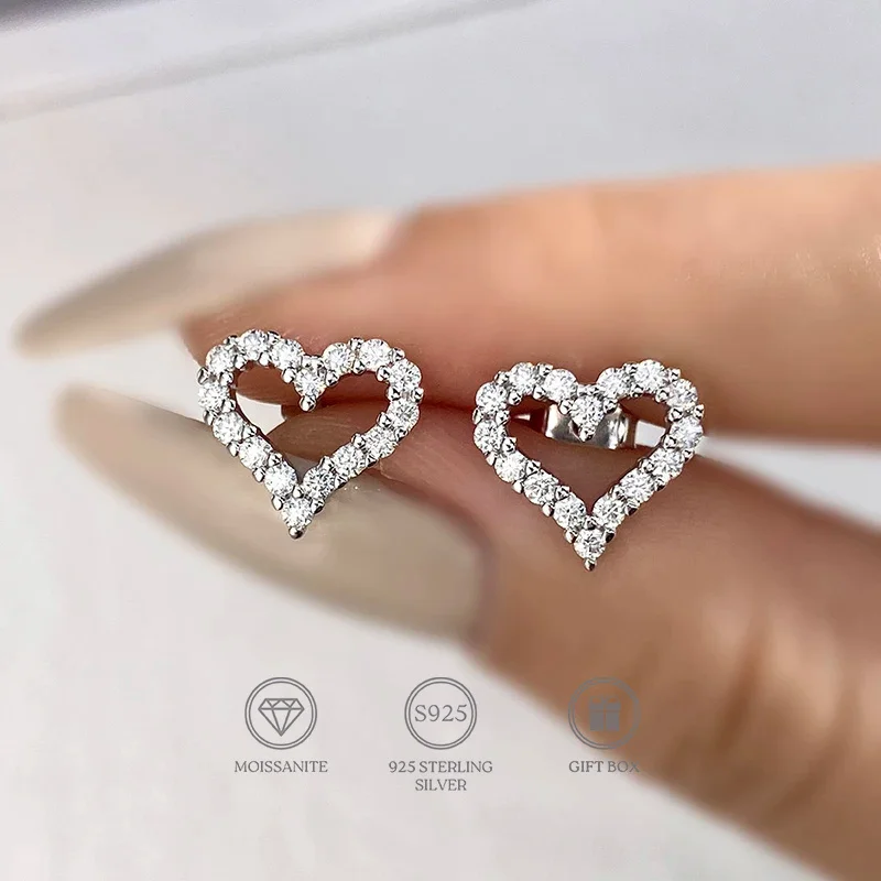 Moissanite Hollow Heart Shaped Stud Earrings,Valentine's Day Christmas Gift for Lover,Christmas Birthday Valentines Jewelry Gift
Moissanite Hollow Heart Shaped Stud Earrings,Valentine's Day Christmas Gift for Lover,Christmas Birthday Valentines Jewelry Gift