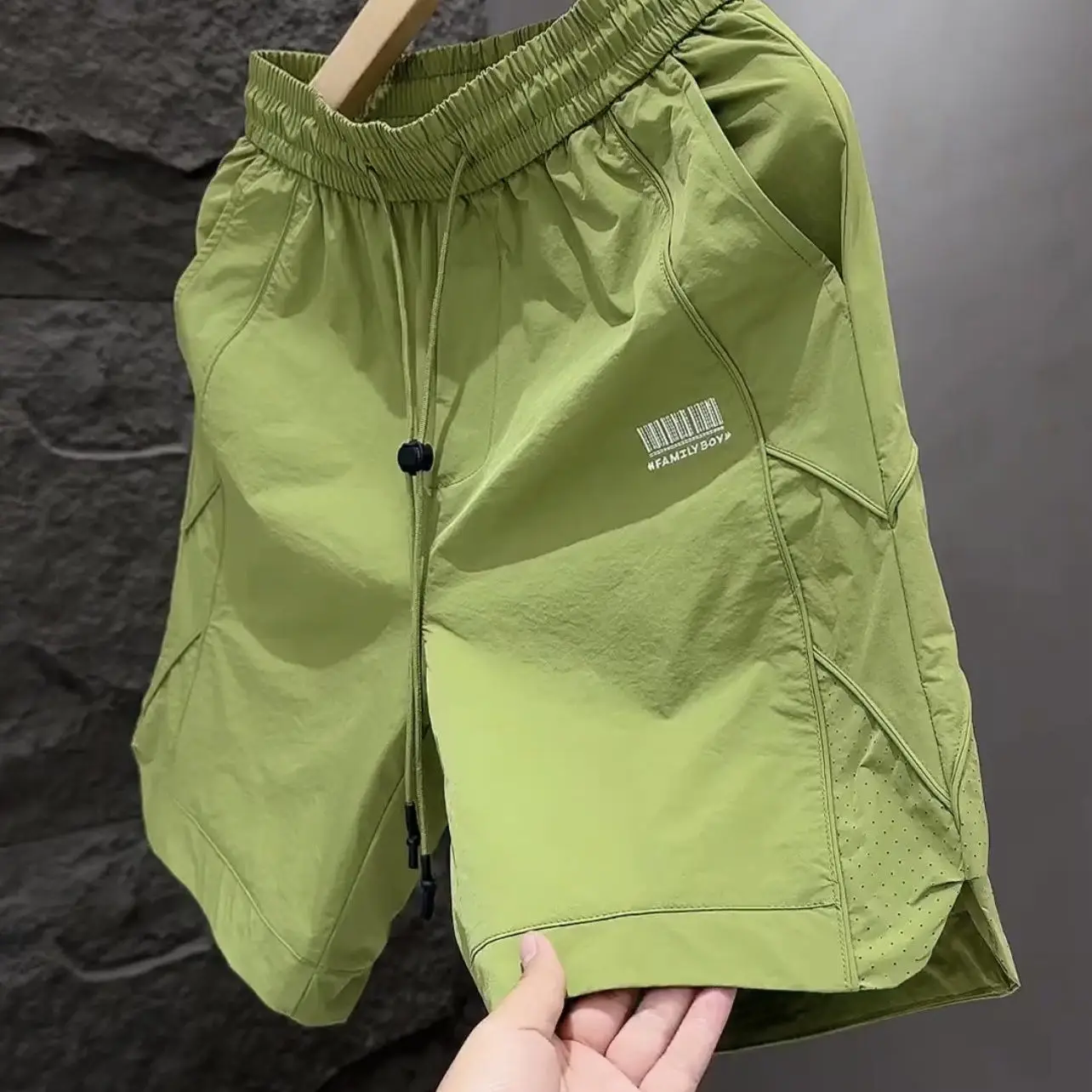 2026 Summer New Ice Silk Thin Workwear Shorts Men's American Sports Casual Cool Feeling Beach Five-Quarter Mid-Pants
2026 Summer New Ice Silk Thin Workwear Shorts Men's American Sports Casual Cool Feeling Beach Five-Quarter Mid-Pants