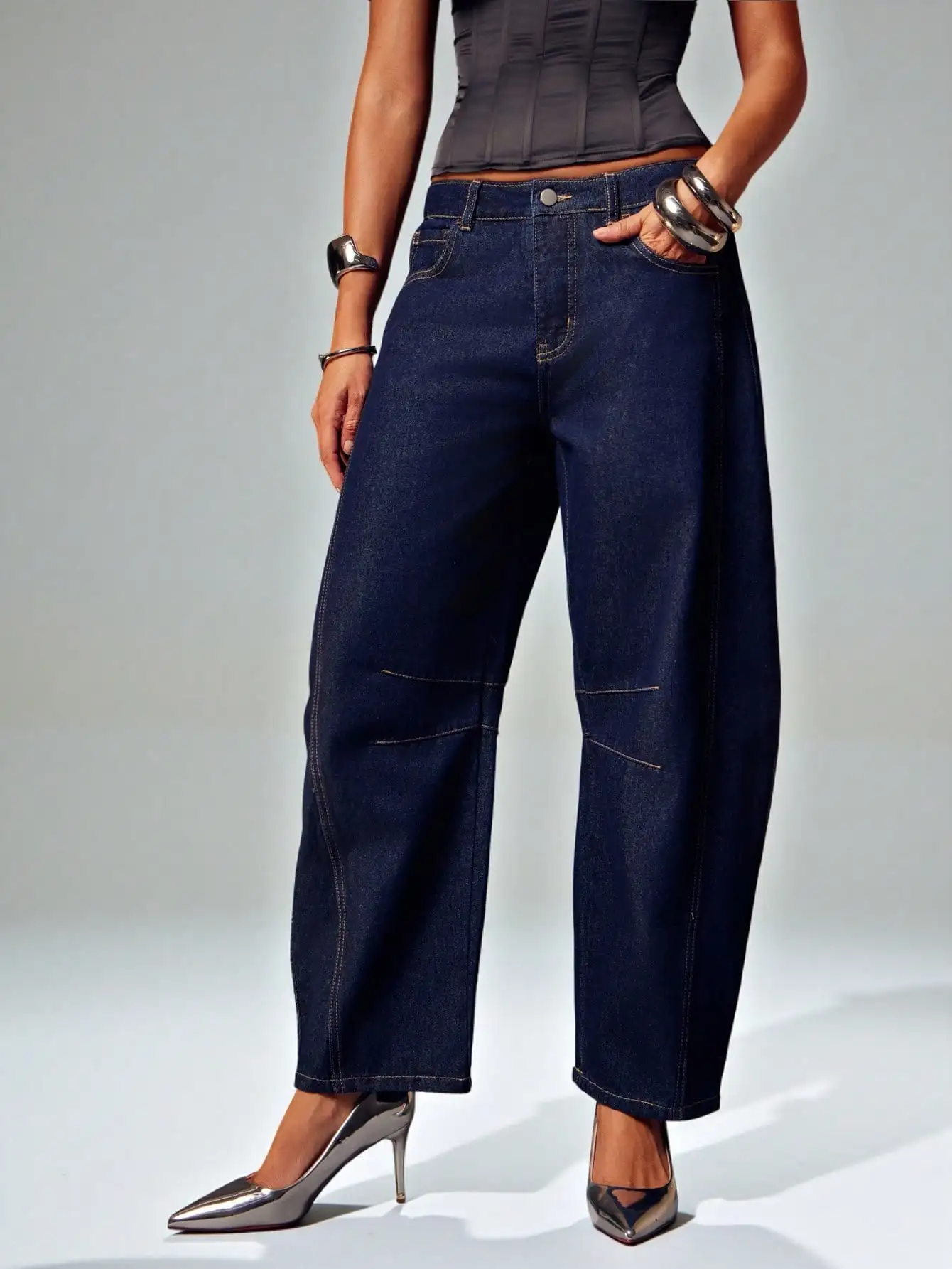 Spring 2025 new style loose jeans high waisted slimming harem pants wide leg pants casual and comfortable
Spring 2025 new style loose jeans high waisted slimming harem pants wide leg pants casual and comfortable