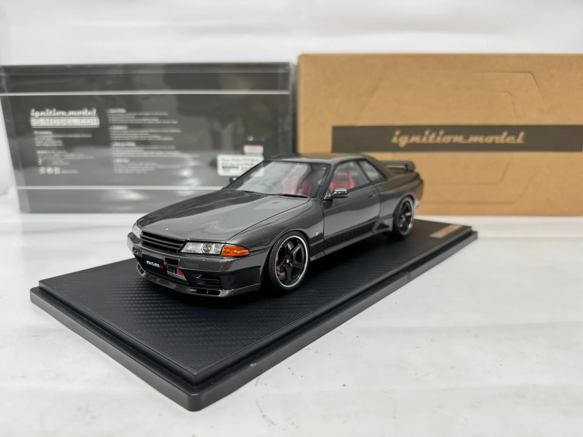 IG 1:18 Skyline GTR R32 Gray JDM Simulation Limited Edition Resin Metal Static Car Model Toy Gift
IG 1:18 Skyline GTR R32 Gray JDM Simulation Limited Edition Resin Metal Static Car Model Toy Gift