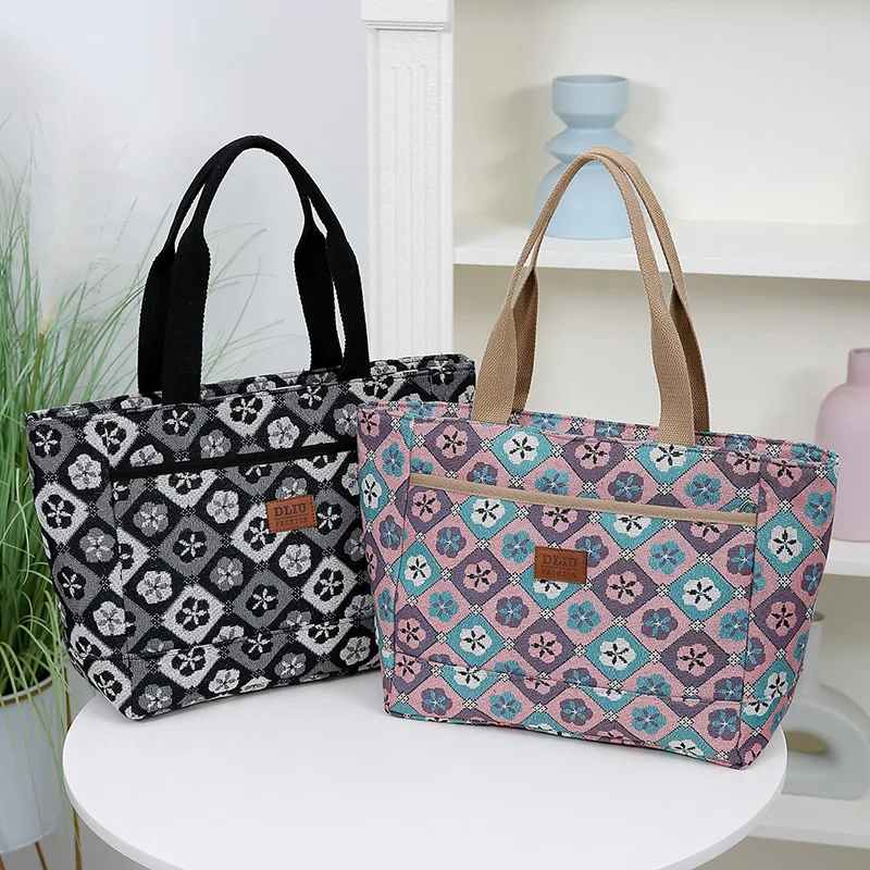 Large Capacity Single Shoulder Bag Ladies Fashion Tote Handbag Outdoor Storage Bag Suitable for Commuting Shopping Work School
Large Capacity Single Shoulder Bag Ladies Fashion Tote Handbag Outdoor Storage Bag Suitable for Commuting Shopping Work School