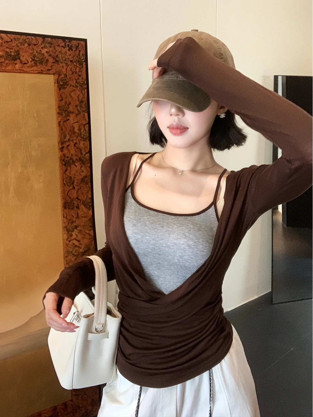 Sweet And Spicy Women's Long Sleeve T-Shirt Set Color Block Tank Top Vest Two-Piece Suite Standard Fit Lenzing Fabric
Sweet And Spicy Women's Long Sleeve T-Shirt Set Color Block Tank Top Vest Two-Piece Suite Standard Fit Lenzing Fabric