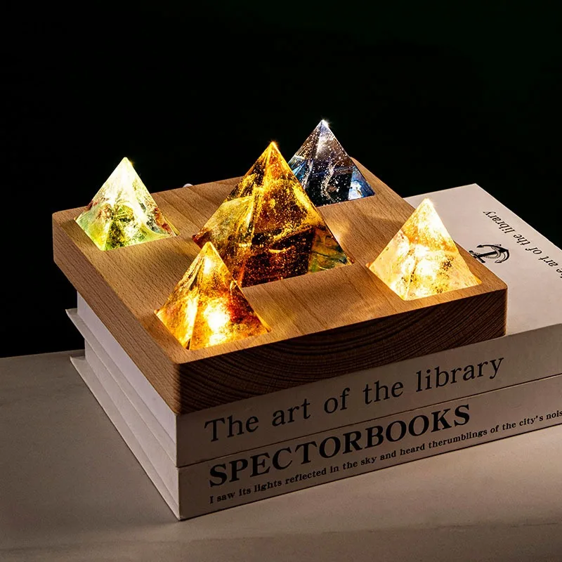 Creative Crystal Ornament Seven-colored Glazed Pyramid Wooden Base Luxury Modern Handmade Figurines Couples Gifts Home Decor
Creative Crystal Ornament Seven-colored Glazed Pyramid Wooden Base Luxury Modern Handmade Figurines Couples Gifts Home Decor
