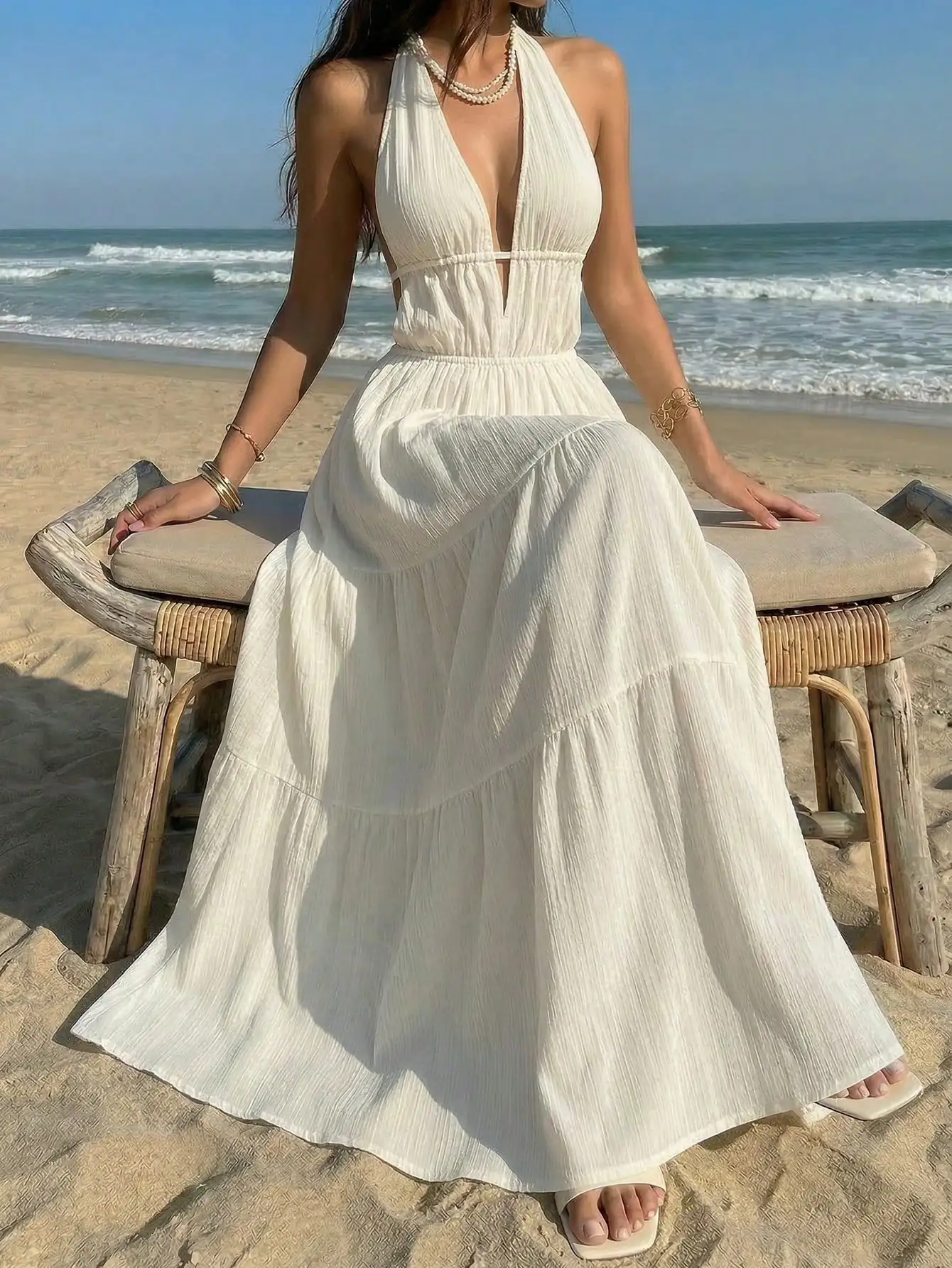 Apricot Textured Pleated Deep V Halter Backless Cinched Waist Maxi Dress Women Boho Beach Vacation
Apricot Textured Pleated Deep V Halter Backless Cinched Waist Maxi Dress Women Boho Beach Vacation