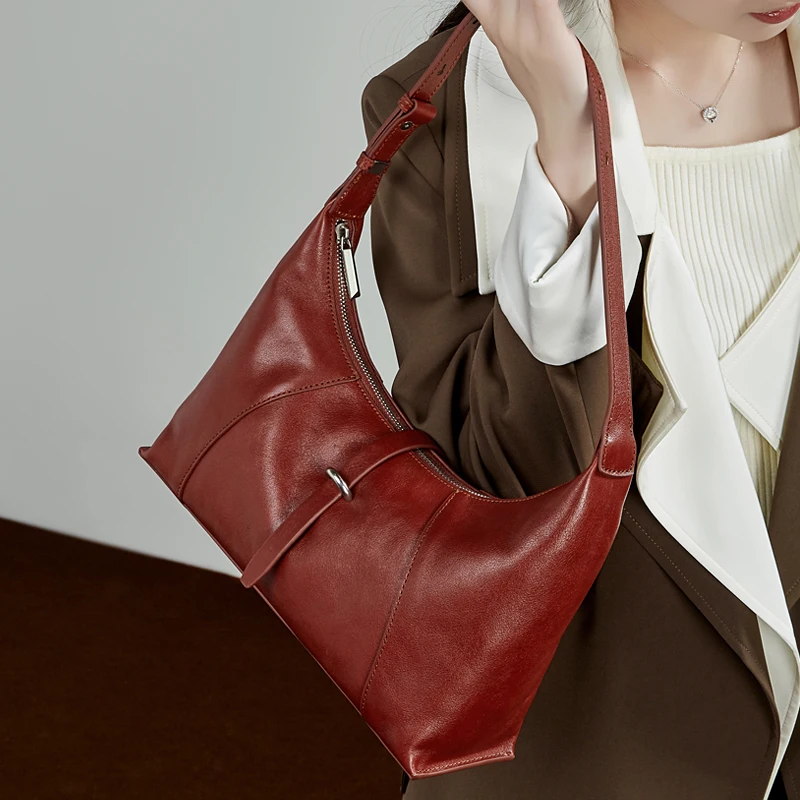 Burminsa из коровьей кожи в форме полумесяца, сумки на плечо для женщин, 2024, роскошные дизайнерские сумки через плечо, женские сумки-бродяги
Burminsa из коровьей кожи в форме полумесяца, сумки на плечо для женщин, 2024, роскошные дизайнерские сумки через плечо, женские сумки-бродяги