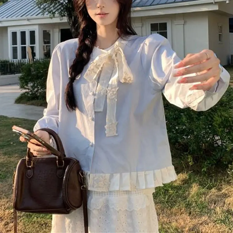 Stylish Lace Folds Spliced Blouse Spring Autumn Sweet Drawstring Bow Women's Clothing Solid Color French Style O-Neck Shirts New
Stylish Lace Folds Spliced Blouse Spring Autumn Sweet Drawstring Bow Women's Clothing Solid Color French Style O-Neck Shirts New
