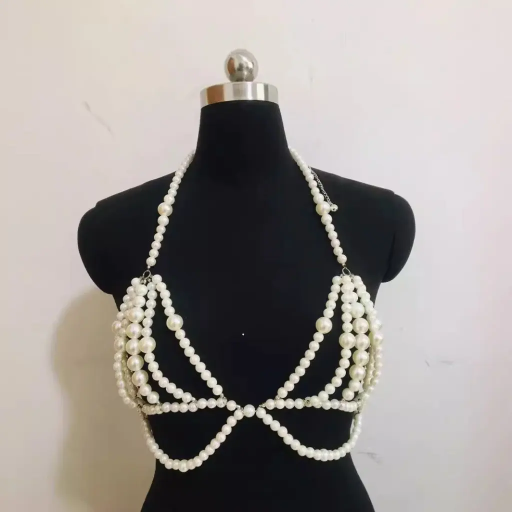 Fashion Pearl Combination Backless Chest Chain Body Chain Small Vest for Women XH10004 Europe And US Size Style
Fashion Pearl Combination Backless Chest Chain Body Chain Small Vest for Women XH10004 Europe And US Size Style