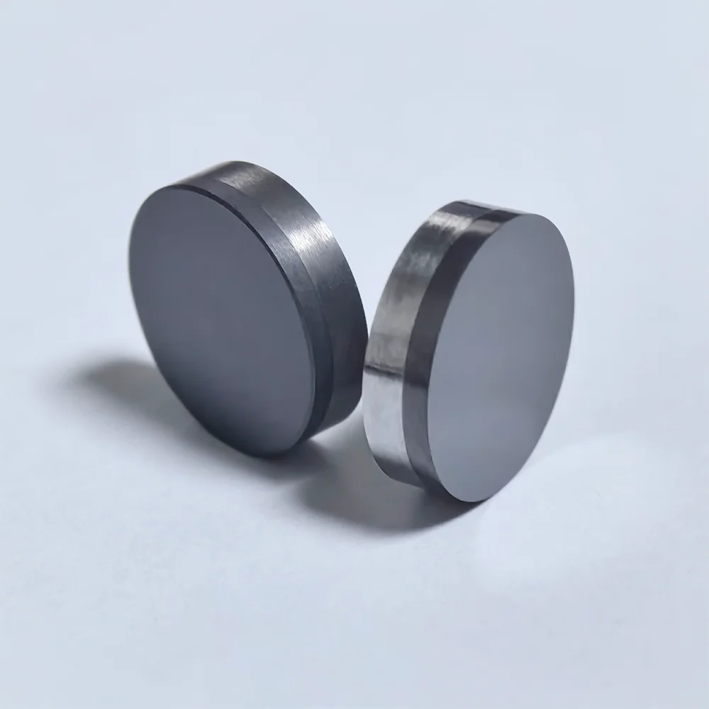 CBN Round Inserts Cylinder Head Turning Tools PCBN for Cast Iron, Diamond PCD Milling Plate for Aluminum, Metal Lathe RNGN 0903
CBN Round Inserts Cylinder Head Turning Tools PCBN for Cast Iron, Diamond PCD Milling Plate for Aluminum, Metal Lathe RNGN 0903