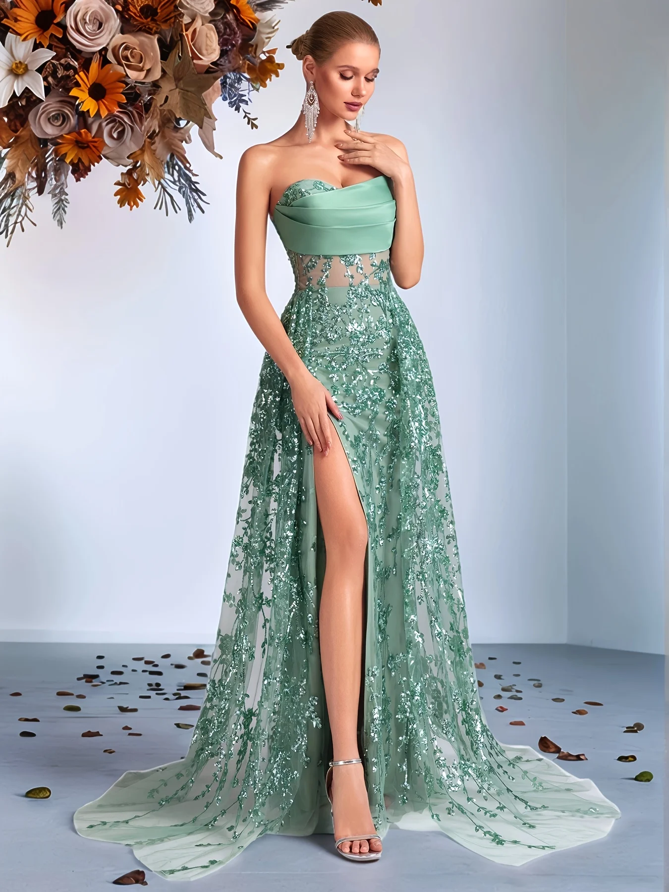 Elegant Strapless Evening Dress, Women's Sage Green Sequin - Embroidered Gown with Slit & Sheer Panel for Luxury PartyCustomized
Elegant Strapless Evening Dress, Women's Sage Green Sequin - Embroidered Gown with Slit & Sheer Panel for Luxury PartyCustomized
