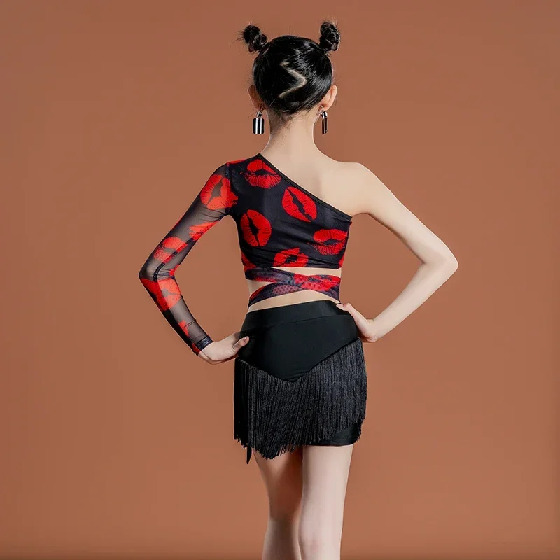 Girls Latin Dance Costume Outfit Single Sleeve Tops Tassel Skirt ChaCha Dancing Clothes Children Samba Tango Practice Wear
Girls Latin Dance Costume Outfit Single Sleeve Tops Tassel Skirt ChaCha Dancing Clothes Children Samba Tango Practice Wear