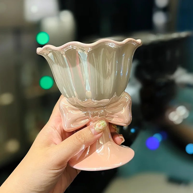 Pearl Glaze Bowknot Shape Ceramic Goblets Cute Ice Cream Dessert Mugs Office Coffee Cup Water Cups Light Luxury Cup Drinkware
Pearl Glaze Bowknot Shape Ceramic Goblets Cute Ice Cream Dessert Mugs Office Coffee Cup Water Cups Light Luxury Cup Drinkware