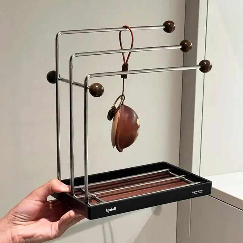 Key Storage Box - Entryway Hallway Can Store Keys, A Key Rack, Decorative Items, and A Luxurious and Upscale Hanging Rack.
Key Storage Box - Entryway Hallway Can Store Keys, A Key Rack, Decorative Items, and A Luxurious and Upscale Hanging Rack.