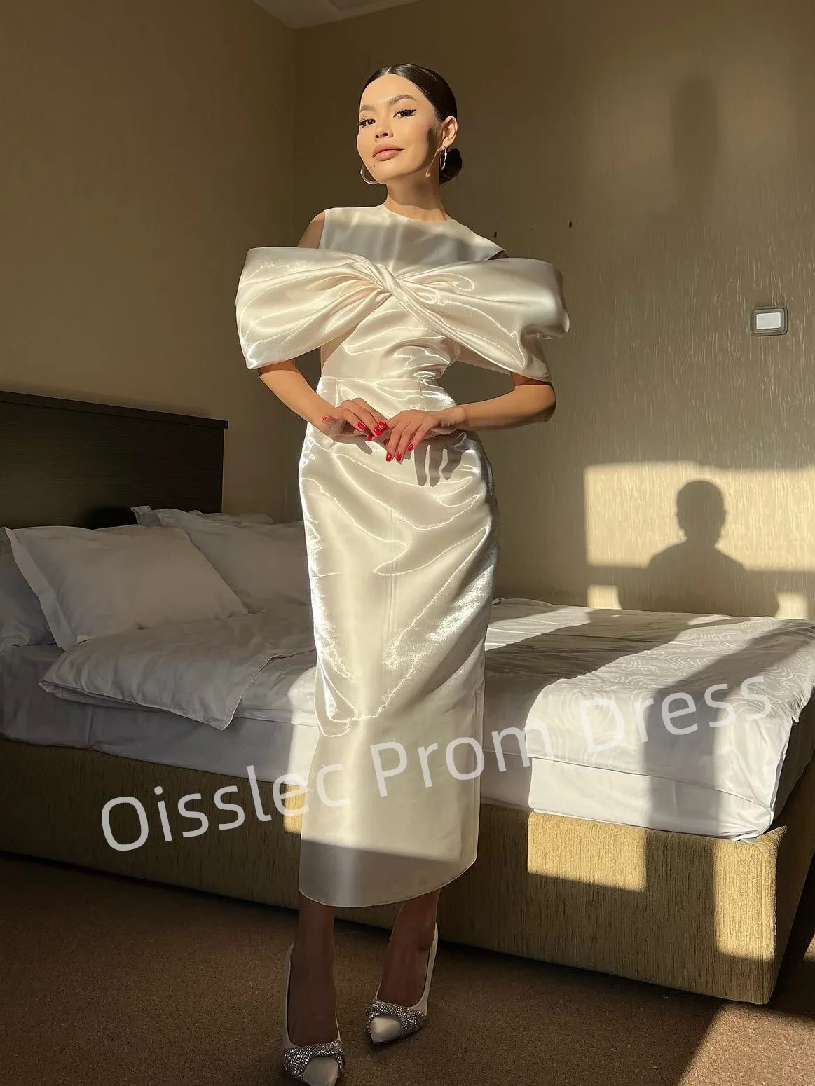 Simple Off Shoulder Evening Dresses Mermaid Sparkly Satin Formal Occasion Prom Gown Bow Wedding Party Dress 2024 Ankle Length
Simple Off Shoulder Evening Dresses Mermaid Sparkly Satin Formal Occasion Prom Gown Bow Wedding Party Dress 2024 Ankle Length