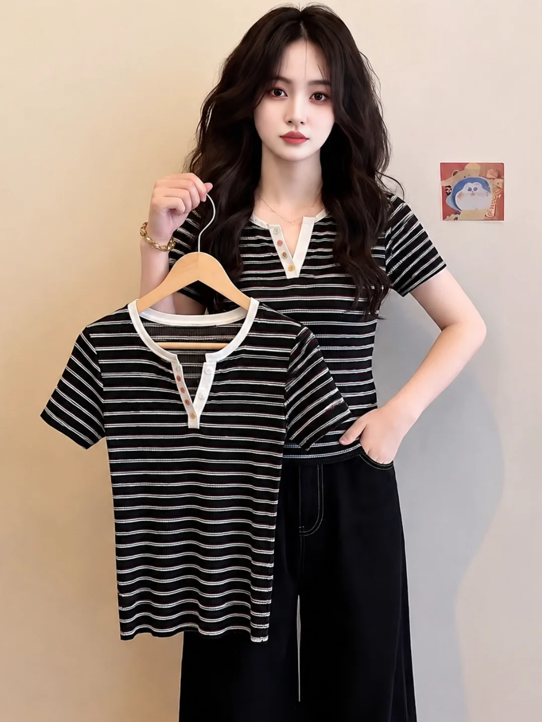 Soft Fashionable Striped Short Sleeve Knitwear Summer Korean Style Slimming Versatile Top Women's T-shirt Straight Cut Univer...
Soft Fashionable Striped Short Sleeve Knitwear Summer Korean Style Slimming Versatile Top Women's T-shirt Straight Cut Univer...
