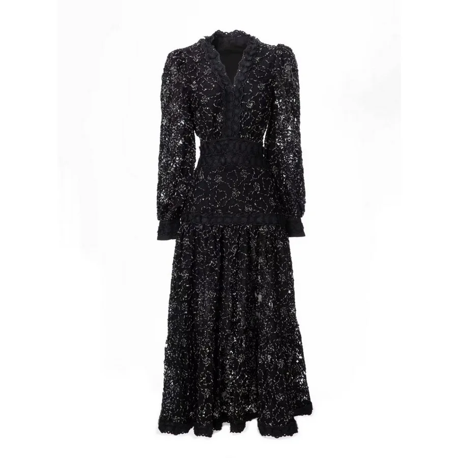 Europe and the United States women's 2024 autumn winter new V-neck long sleeve bright silk tray flower Fashion Pleated dress 3XL
Europe and the United States women's 2024 autumn winter new V-neck long sleeve bright silk tray flower Fashion Pleated dress 3XL