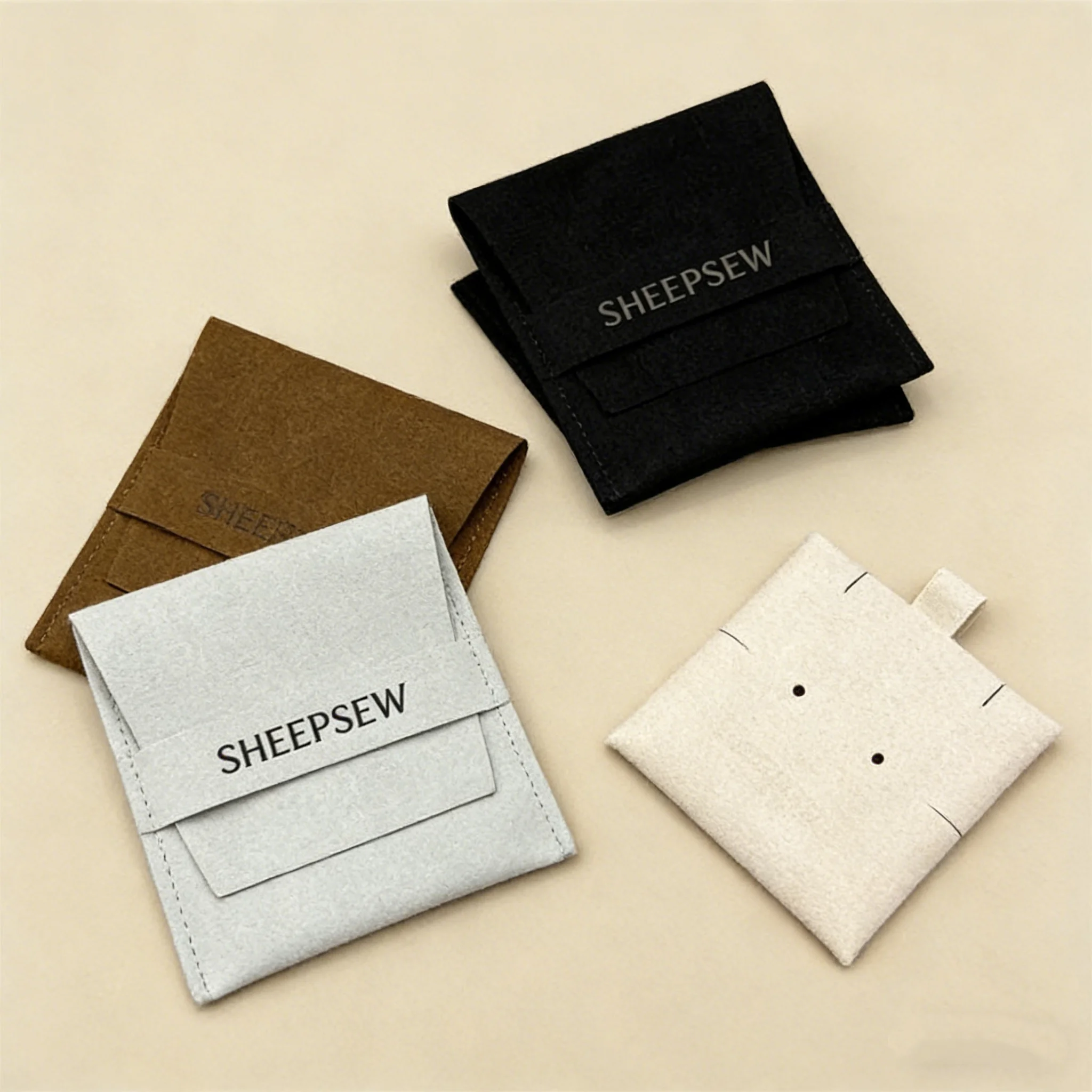 Customized Logo Microfiber Jewelry Pouch & Drawer Cardboard Jewelry Box Set | Premium Gift Packaging
Customized Logo Microfiber Jewelry Pouch & Drawer Cardboard Jewelry Box Set | Premium Gift Packaging
