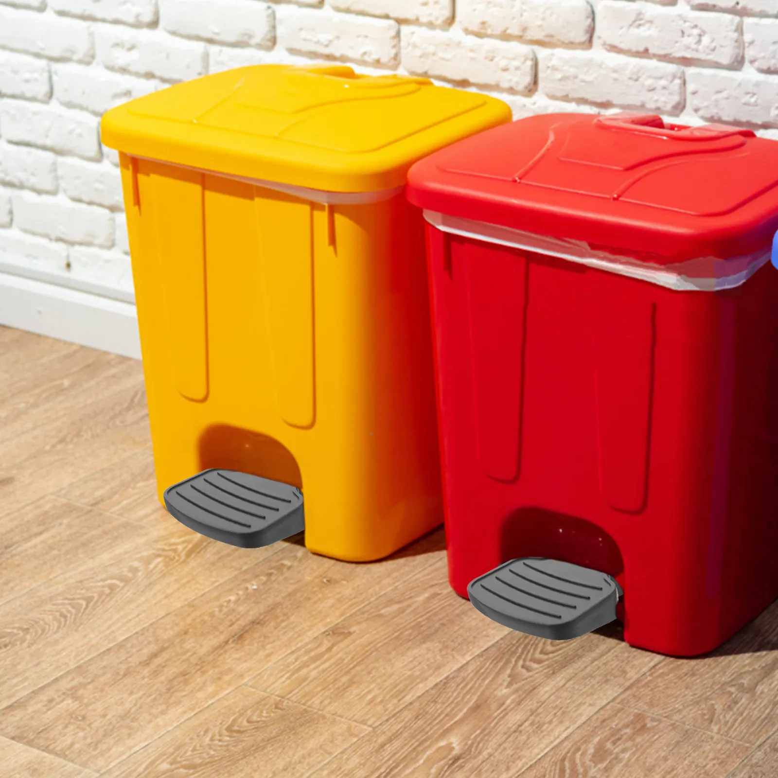 Trash Can Foot Pedal Replacement Plastic Step Pedal for 30L Waste Bin Heavy Duty Nonslip Surface Easy Install Outdoor Public
Trash Can Foot Pedal Replacement Plastic Step Pedal for 30L Waste Bin Heavy Duty Nonslip Surface Easy Install Outdoor Public