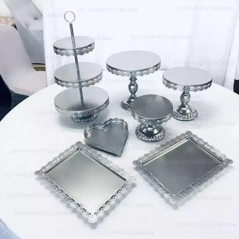 Vintage European Wrought Iron Cake Stand Set, Rustic 3-Tier Dessert Display for Wedding Banquet Birthday Party, Decorative
Vintage European Wrought Iron Cake Stand Set, Rustic 3-Tier Dessert Display for Wedding Banquet Birthday Party, Decorative