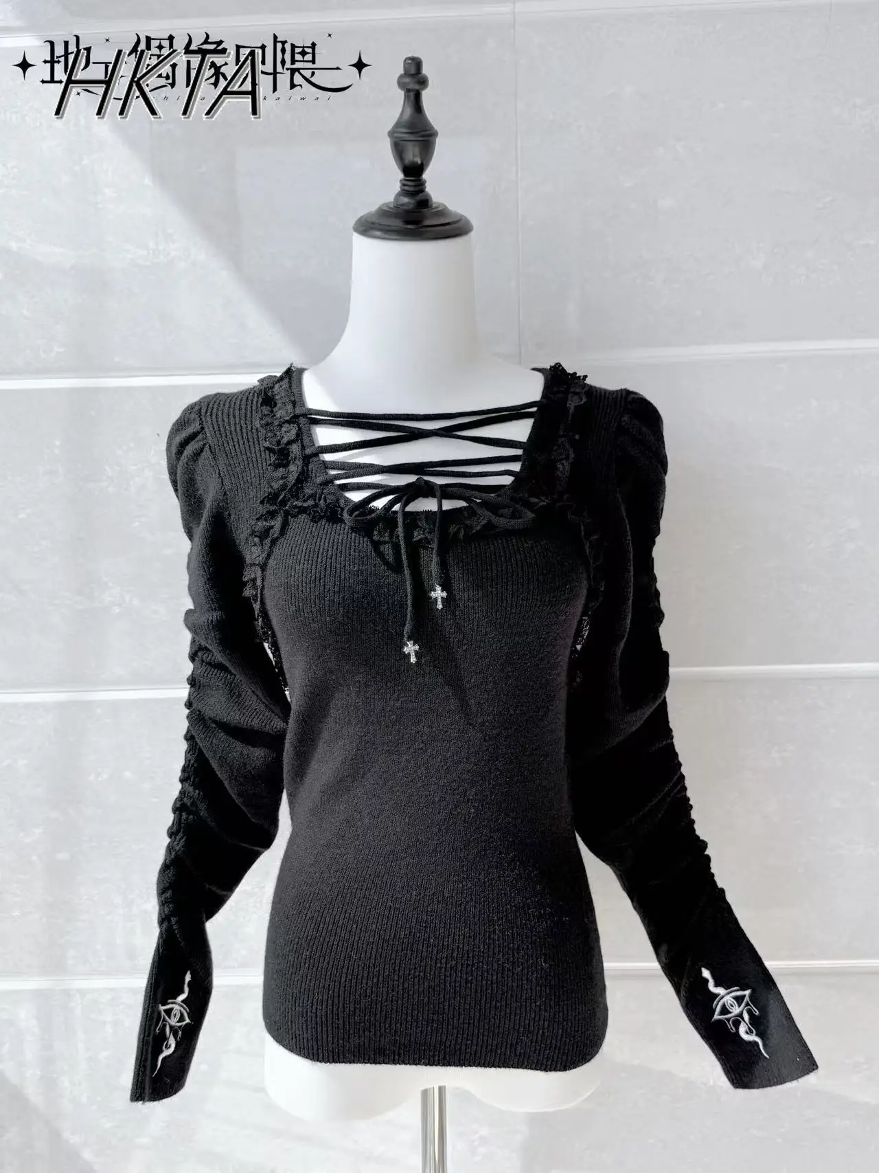 Pleated Embroidery Straps Knitted Bottoming Tops Women Mine Subculture Goth Slim Black Pullover Spring Dark Hot Girl Knit Tshirt
Pleated Embroidery Straps Knitted Bottoming Tops Women Mine Subculture Goth Slim Black Pullover Spring Dark Hot Girl Knit Tshirt